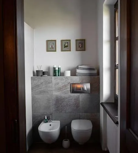 Peaceful Luxury - Stunning Alps Views Lejlighed *
