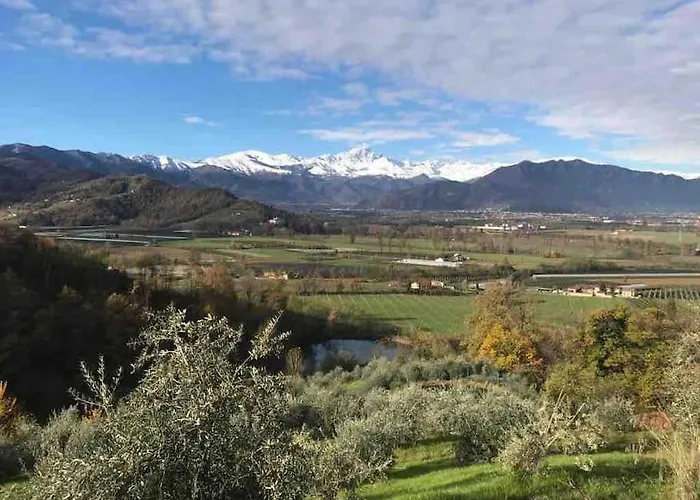 Peaceful Luxury - Stunning Alps Views Lejlighed